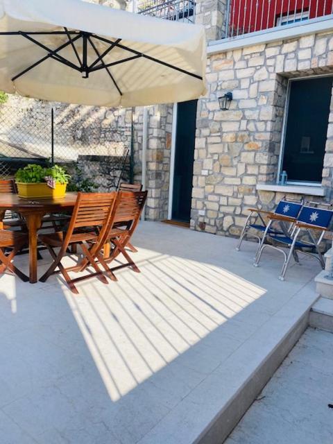 Casa Vacanze Lea Villa Toscolano Maderno Exterior photo